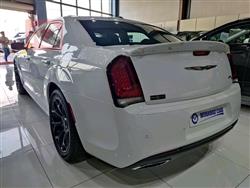 کرایسلەر 300